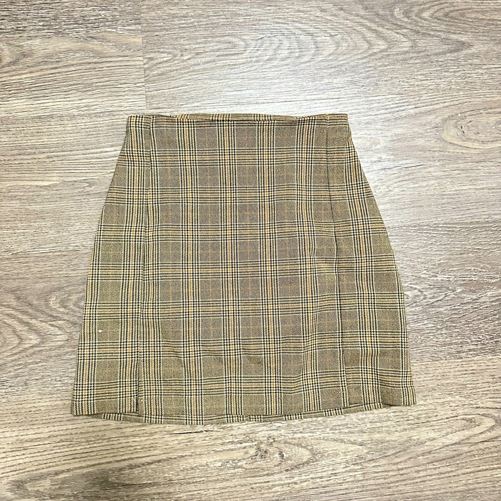 John Galt (Brandy Melville) green plaid mini skirt
